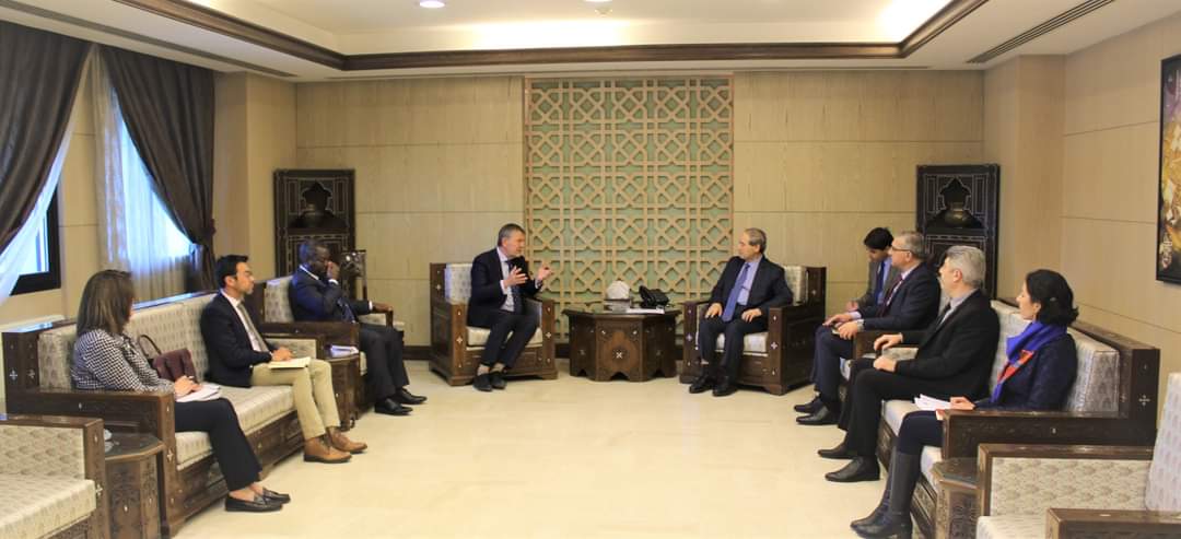 وزير الخارجية يلتقي المفوض العام للأونروا